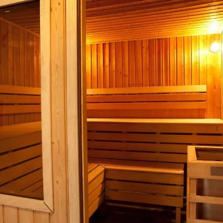 شقة Duplex 6 Pers Avec Piscine Chauffee Et Jacuzzi A - Fr-1-165b-11 *